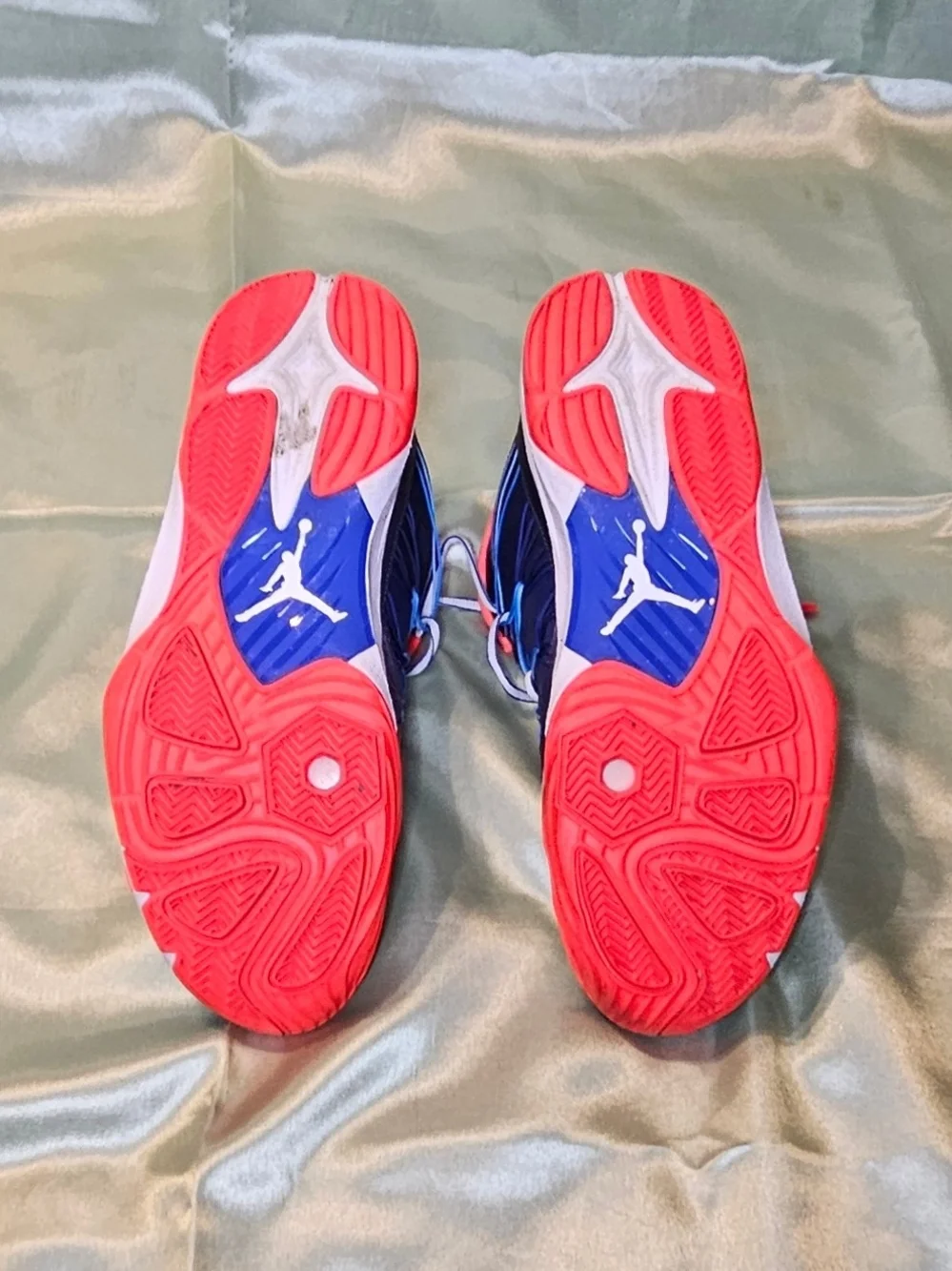 Jordan CP3 VII Independence Days. Blue Athletic Sneakers with Red Accents.